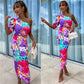Sukienka bodycon z nadrukiem na jedno ramię