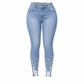 👖✨ Damskie jasnoniebieskie jeansy Skinny z perełkami - dopasowany krój, postrzępione wykończenie i modne detale